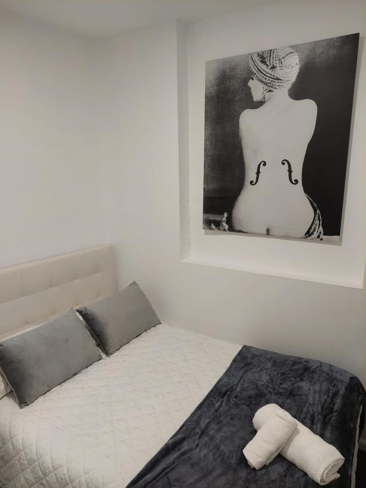 Habitacion Cerca Centro De Madrid Room photo